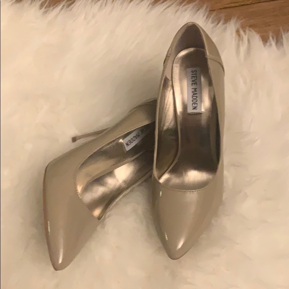Steve Madden Pumps